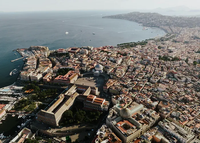 Naples Resorts